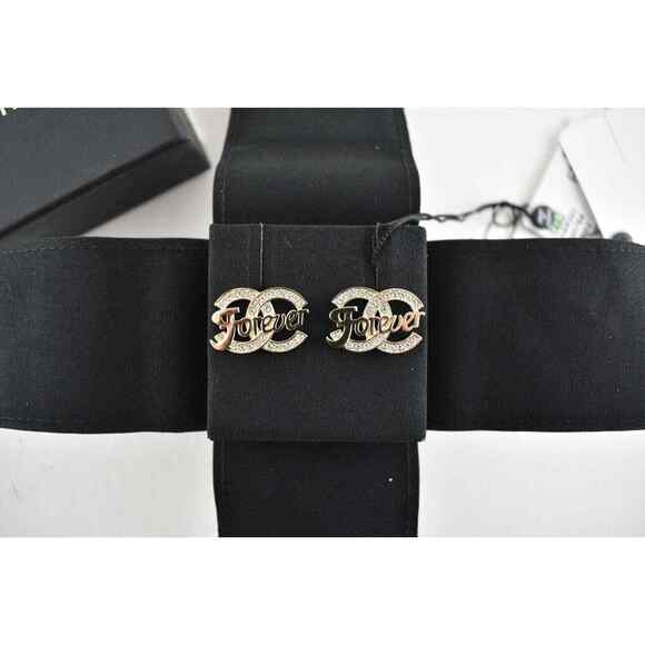 Chanel 21S Gold Crystal Forever CC Logo Large Dangle Statement Stud Earrings - Picture 8 of 12